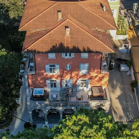 Amadria Park Hotel Sveti Jakov 5*